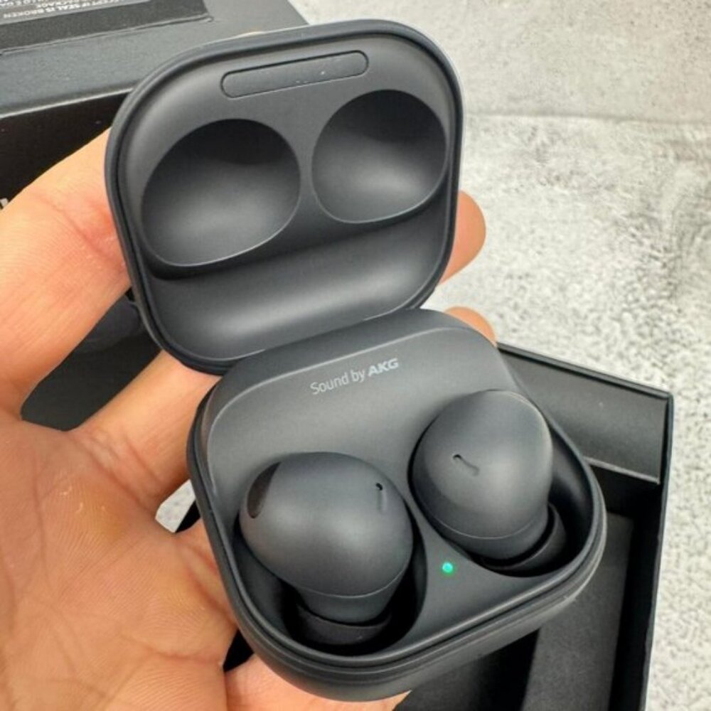 Samsung Galaxy Buds2 Pro - Wireless Earbuds Noise Cancelling - Graphite - Picture 2 of 8